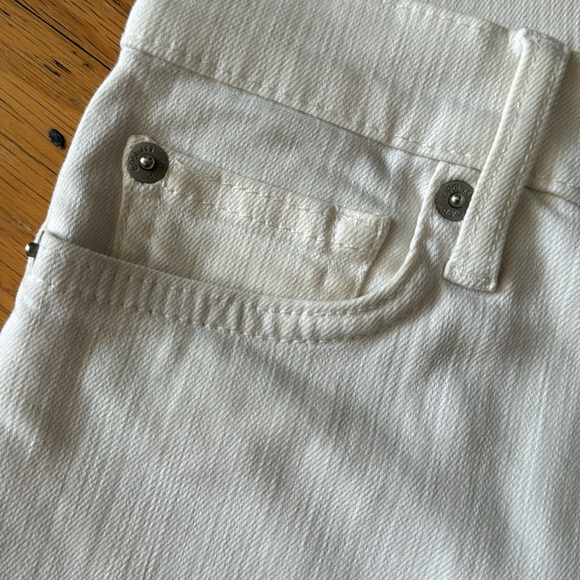 True High Rise skinny jeans - Picture 3 of 6